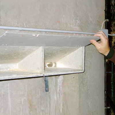 Nichoir en coin pour martinet