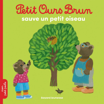 Petit Ours Brun sauve un petit oiseau