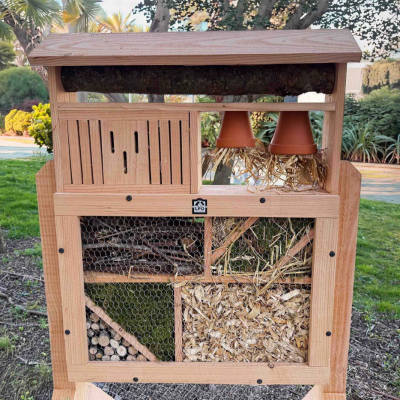 Hôtel à insectes géant pour auxiliaires - modèle 2