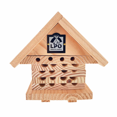 Ruche interactive LPO pour abeilles