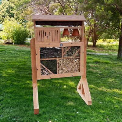 Hôtel à insectes géant pour auxiliaires - modèle 2