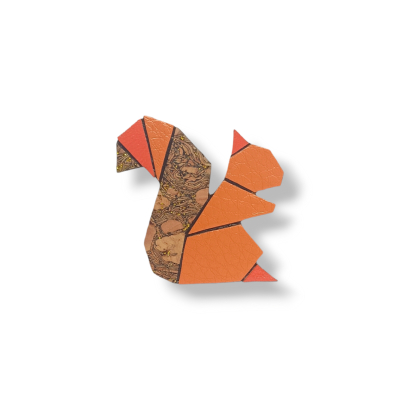 Broche cuir végétal - Cécile l'écureuil