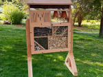 Hôtel à insectes géant pour auxiliaires - modèle 2